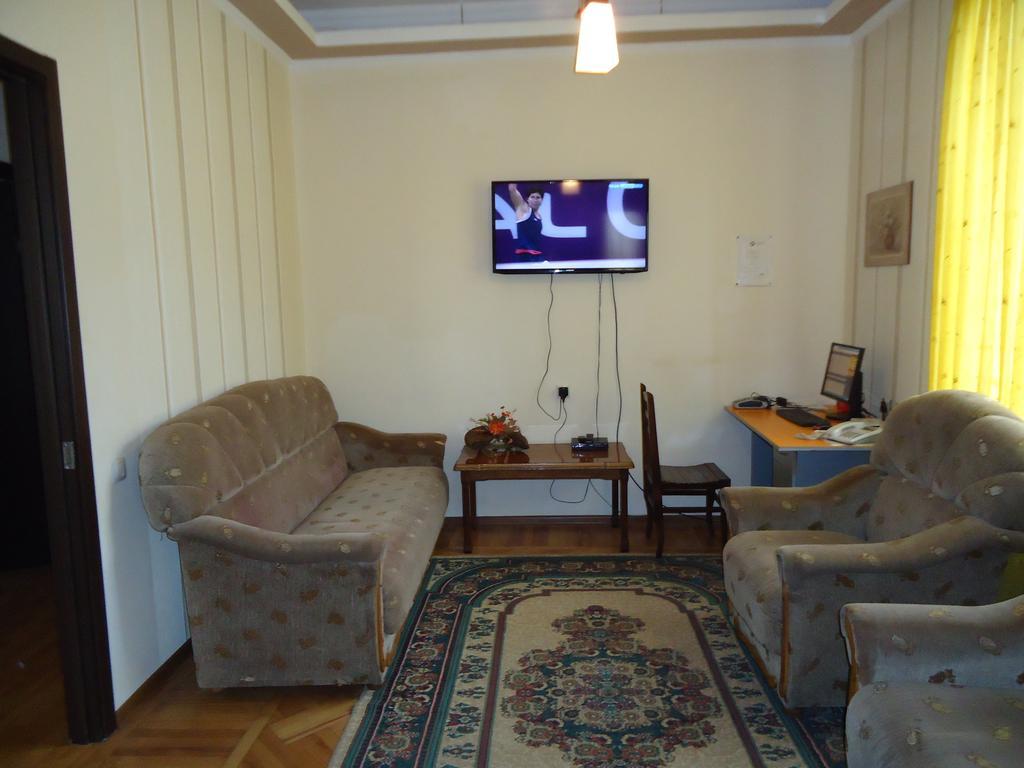 Guest House Lviv Грузия Kutaisi Esterno foto