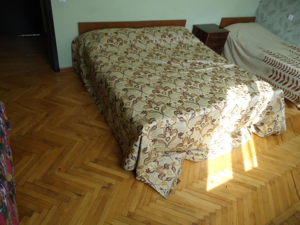 Guest House Lviv Грузия Kutaisi Esterno foto